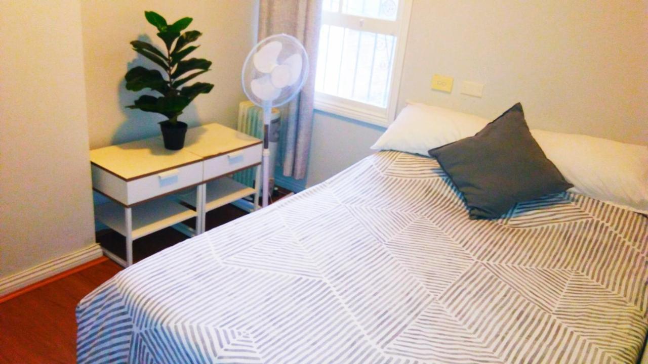 Zen Harmony House Sydney Hotel ภายนอก รูปภาพ